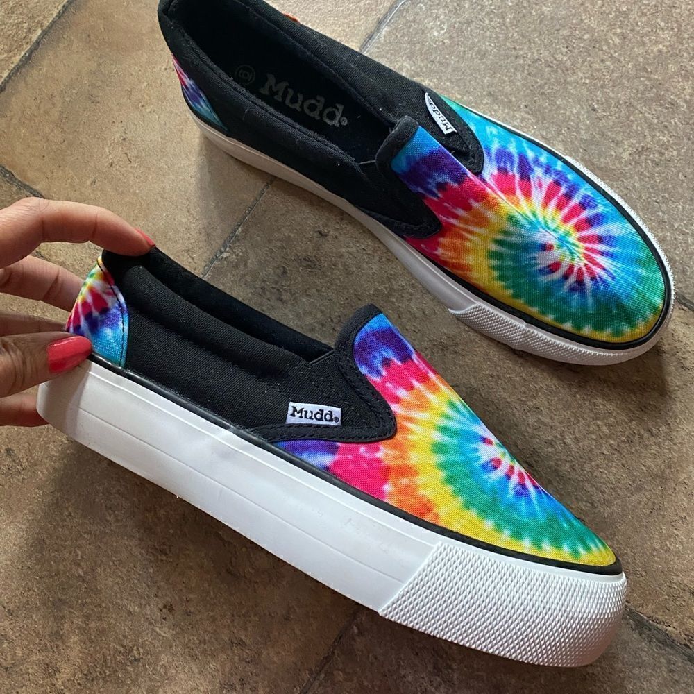 NWT Mudd Tie Dye Slip-on Sneakers Sz 6